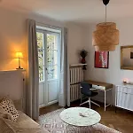 Unique With Beautiful Balcony * Warszawa