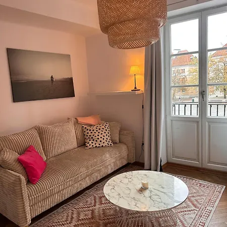 Lejlighed Unique With Beautiful Balcony Warszawa