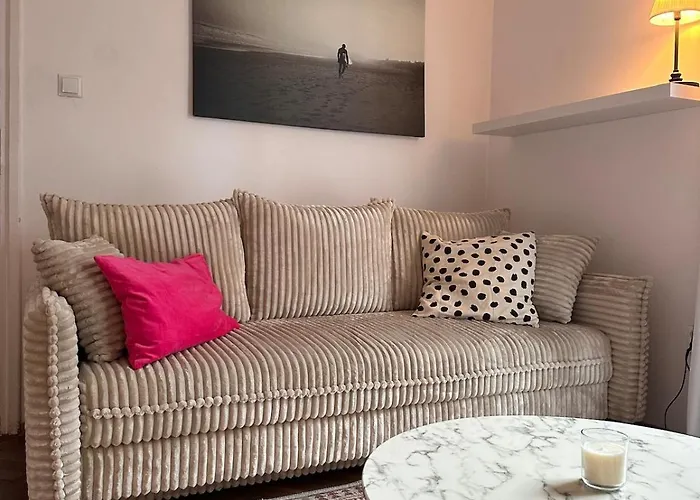 Unique With Beautiful Balcony Apartmán Varšava