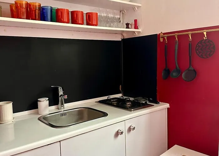 Unique With Beautiful Balcony Varšava