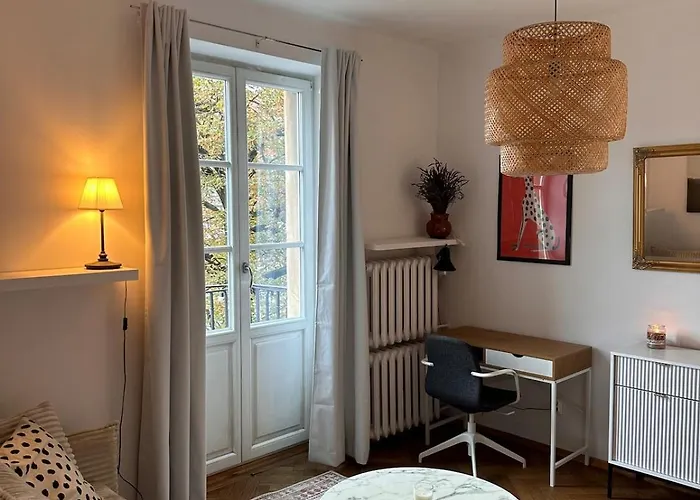 Unique With Beautiful Balcony * Varšava